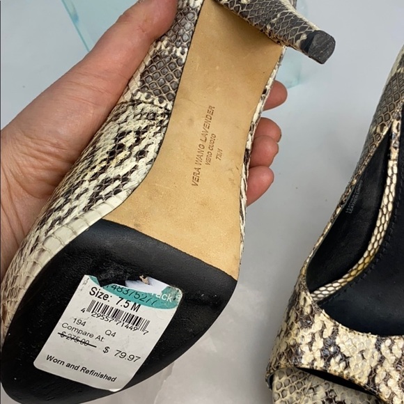 Vera Wang Lavender Sz 7.5M Selima Peep Toe Heels - Picture 13 of 13